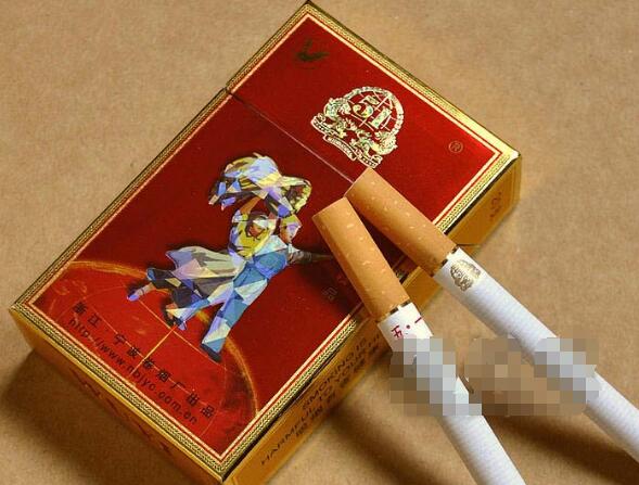 五角星印花的进口香烟